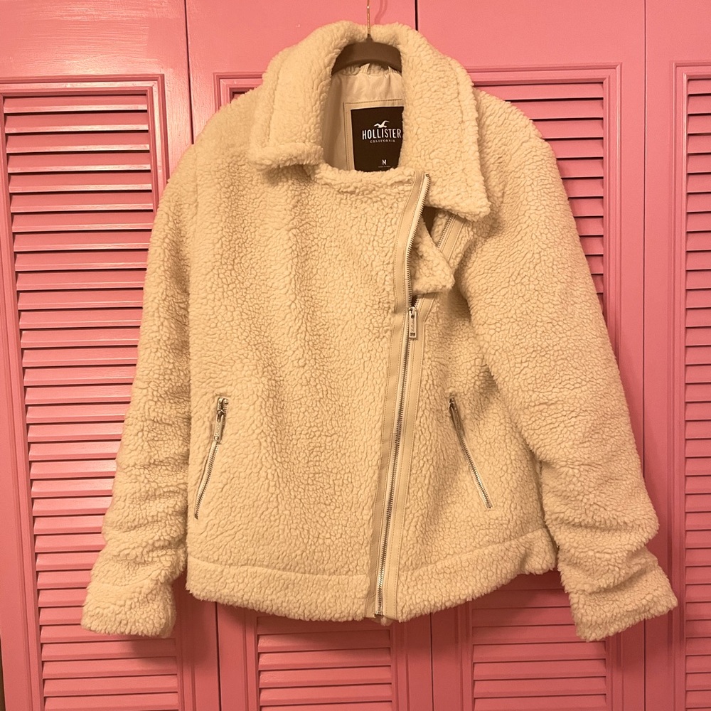 Hollister jacket